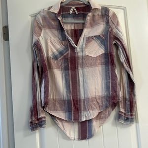 Miss long sleeve pink plaid top